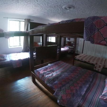 Le VI Hostal Medellín Dış mekan fotoğraf